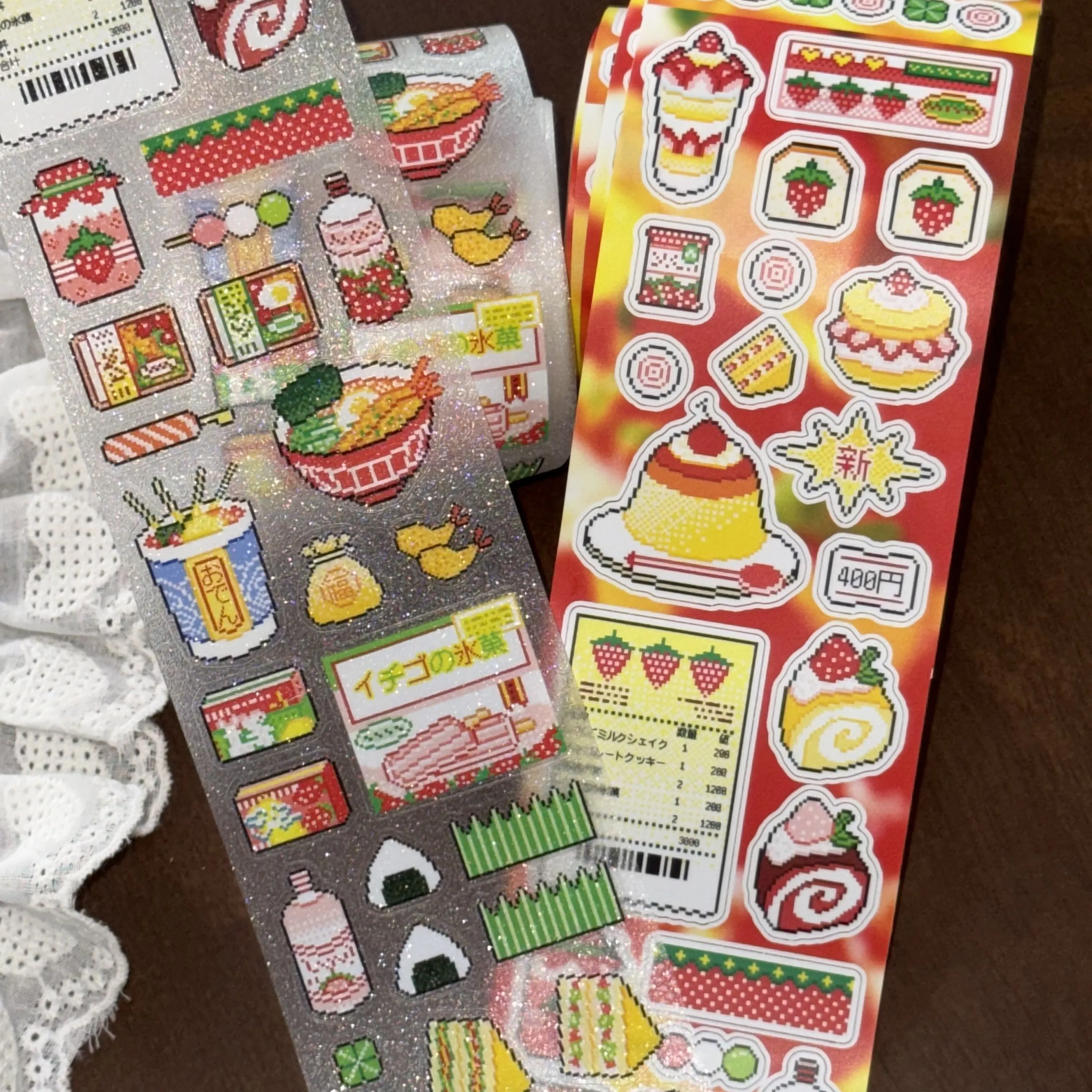 

Рулон наклеек: милые канцелярские принадлежности, клубника, пиксельный стиль, декор для десертов в стиле мини-маркета