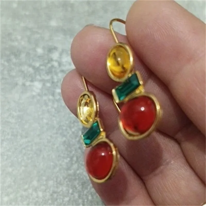 Dazzling Gold Color Round Yellow Green Red Stone Dangle Earrings for Women Fashion Geometry Engagement Wedding Earrings