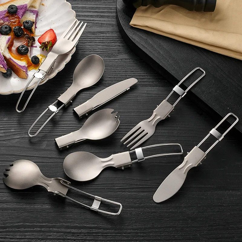 Portable spoons, knives, forks, outdoor camping tools made of all titanium material, rust proof, foldable and easy to store