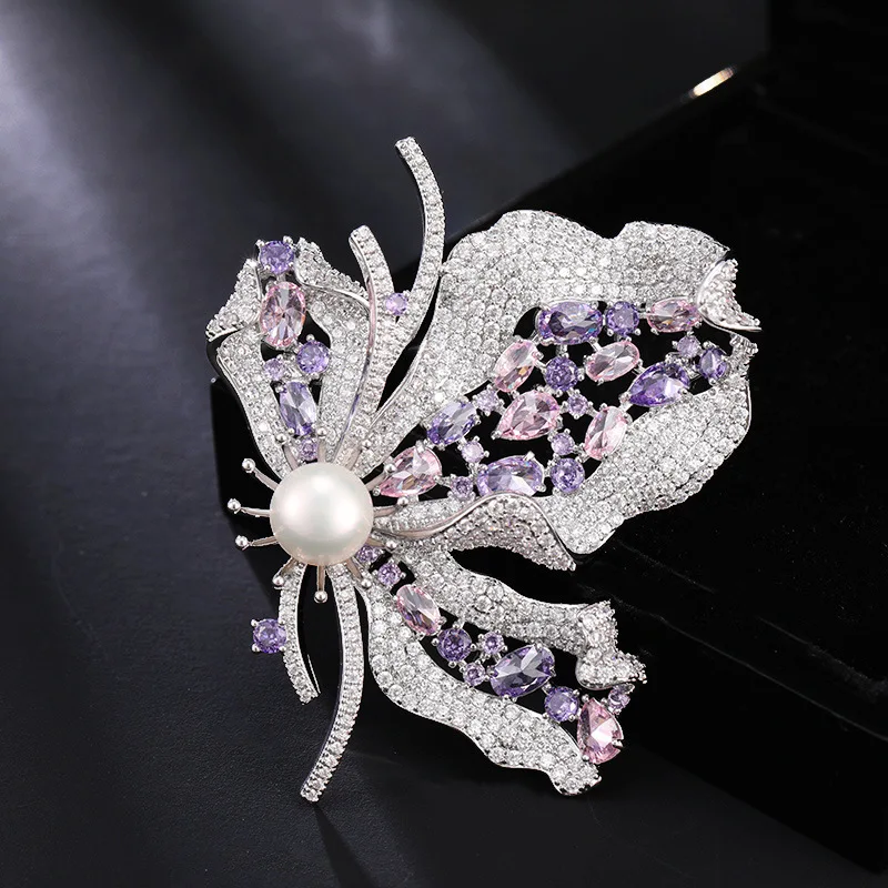 

Natural Pearl Elegant Purple Pink Contrast Zircon Butterfly Brooch Accessories Corsage