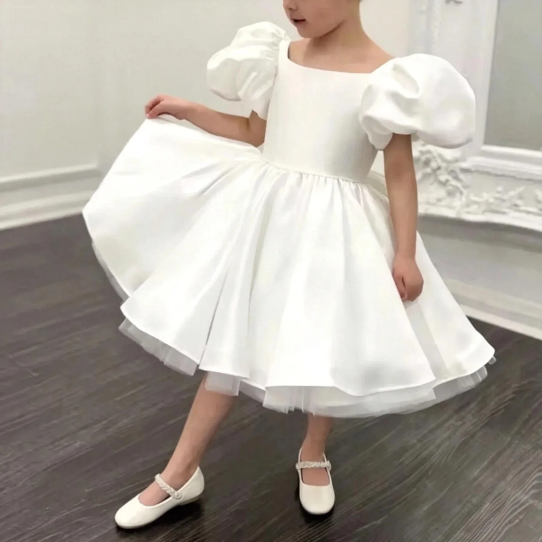 Custom Luxury FlowerGirl Wedding Pageant Pink Puff Sleeve Satin Kids Luxe Birthday Guest Evening Runway Frill Hem Mini Gown