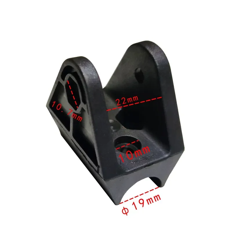 With 16/19/22 foot removal U-shaped circumference block buckle foot pedal plastic firm wear-resistant wheelchair with