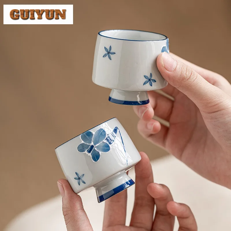 

2 шт./лот, нарисованная вручную чашка для чая с цветком лилии, бутиковая керамическая чашка для чая, кружка для дегустации на высоких ножках, пара чая в стиле ретро, чашка для запаха, набор чая 54 мл