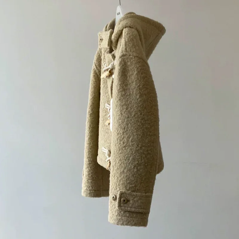 Winter 2024 new horn buckle hooded texture wool coat short coat women