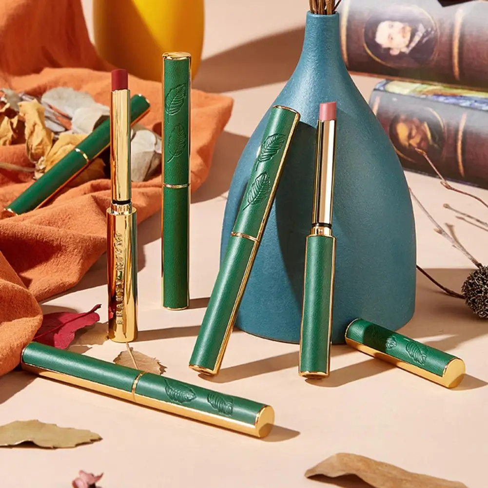 أحمر شفاه سجائر طبيعي ناعم للنساء ، عصا شفاه متطورة ، يدوم طويلاً ، أنيق ، غير لامع ، نسائي