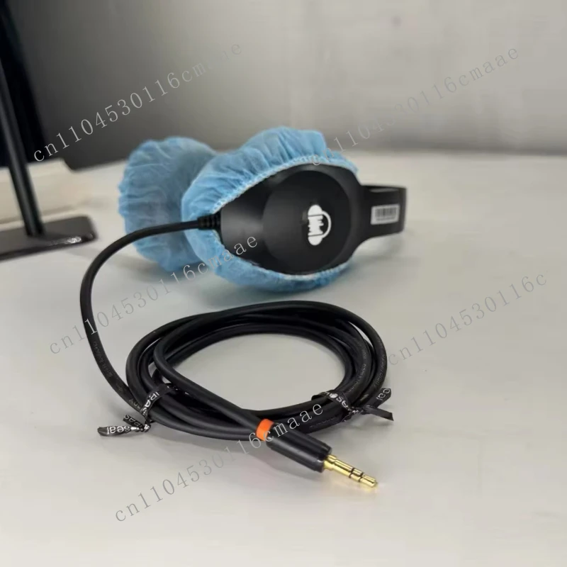 Meta Hunter 4025 Nl…