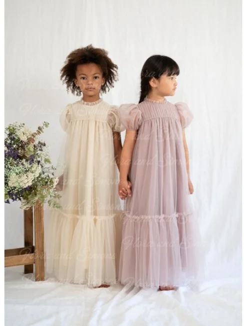 

Customized Flower Girl Dress for Ivory Tulle Tiered Half Sleeve For Wedding Birthday Party Banquet Holy Communion Gowns Parties