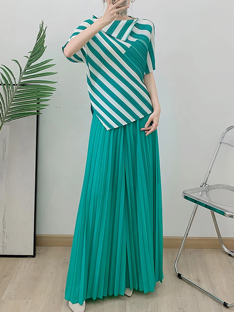 GVUW Pleated Pants Set Women Irregular Striped Short Sleeve Lapel T Shirt + Wide Leg Trousers Loose New 2024 Sets 17G8915