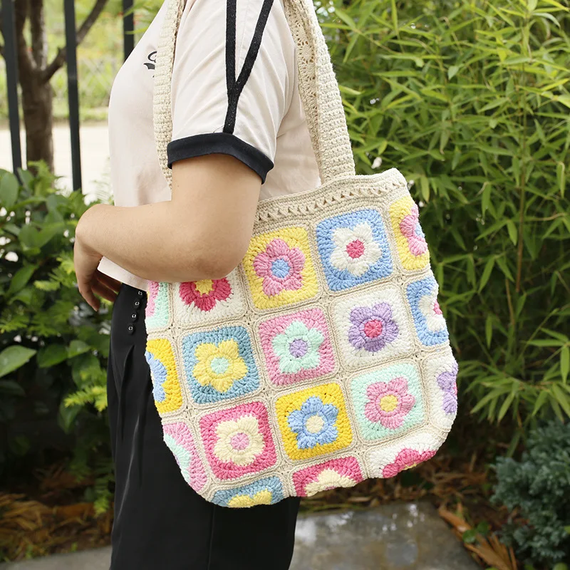 Summer fresh and sweet hand-woven women's bags, snow woolen crocheted puff flower shoulder bags, handmade finished products