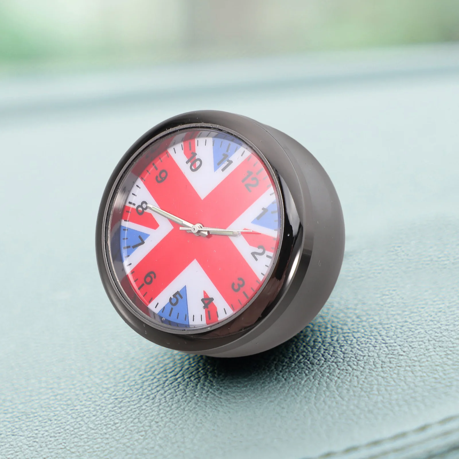 

Luminous Car Air Vent Clock Stick on Dashboard Clip Mini Quartz Analog Watch for Vehicle Boat Bike Decor United Kingdom Flag