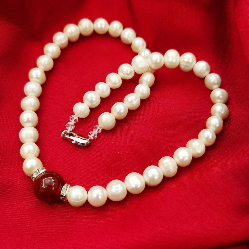 

9-10mm near-round natural pearl and red agate fancy Mother's Day necklace