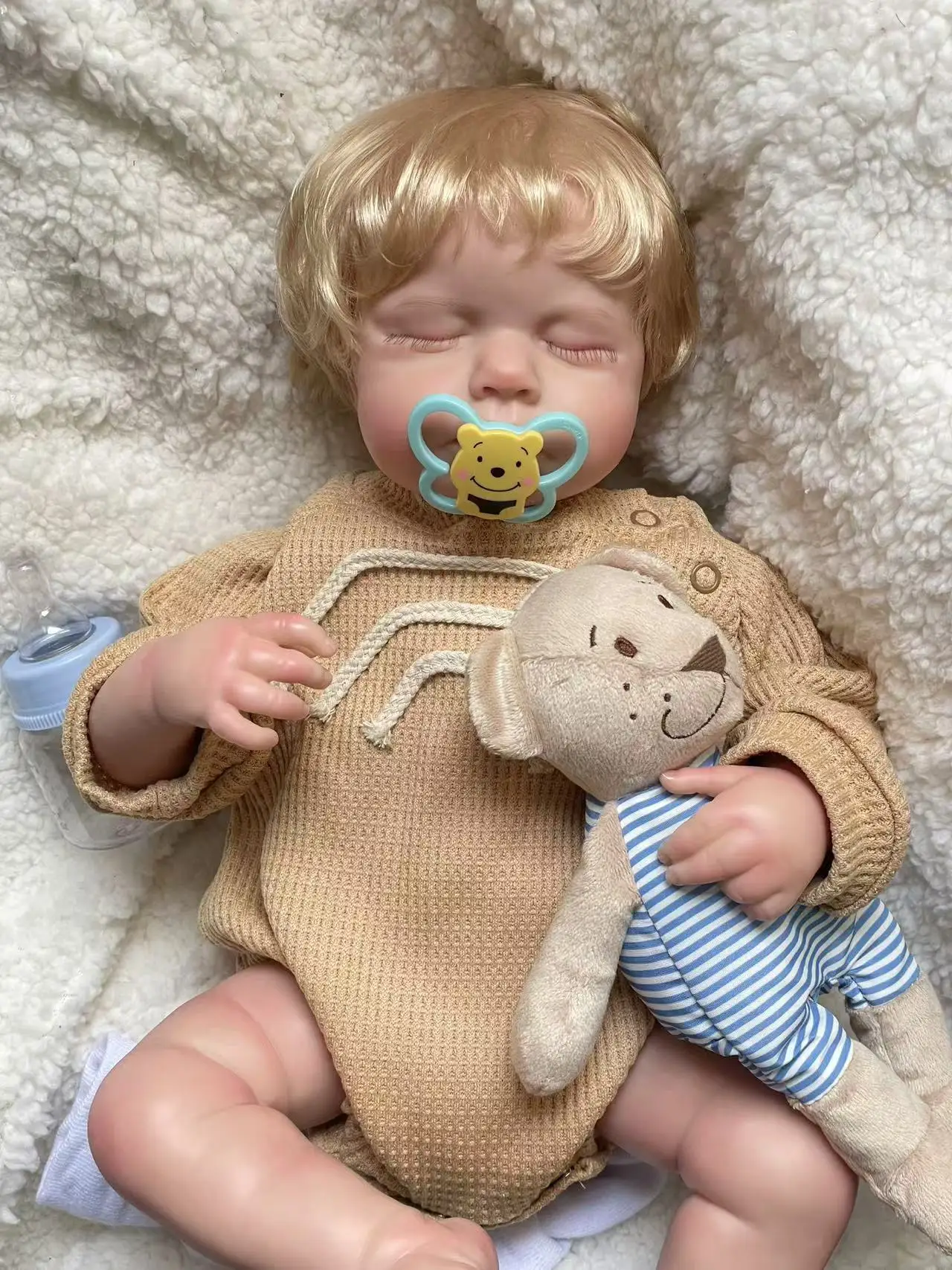 Cokela 48cm / 19 cali Realistyczna Lalka Niemowlęca Urocza Lalka Winylowa Prawdziwie Miękka w Dotyku Zabawka dla Dzieci Lalka w Pozycji Śpiącej Silikonowa Lalka Reborn