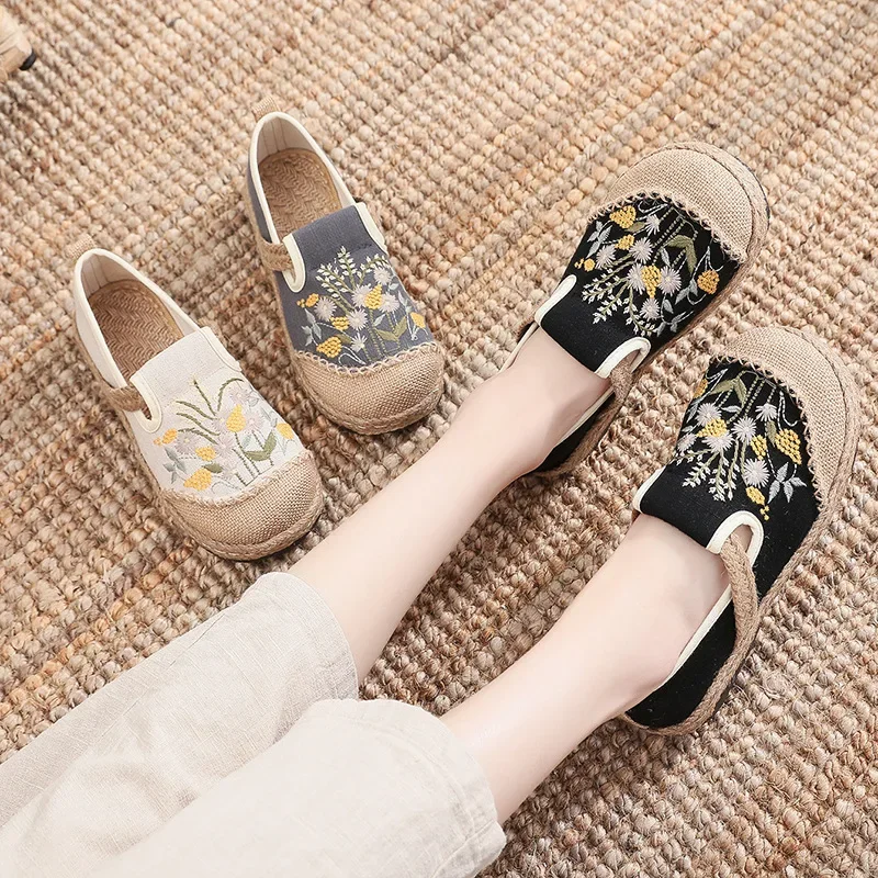 Flower Embroidered Women Handmade Linen Cotton Espadrilles Loafers Comfortable Sneakers Casual Walking Shoes 35-40 2024