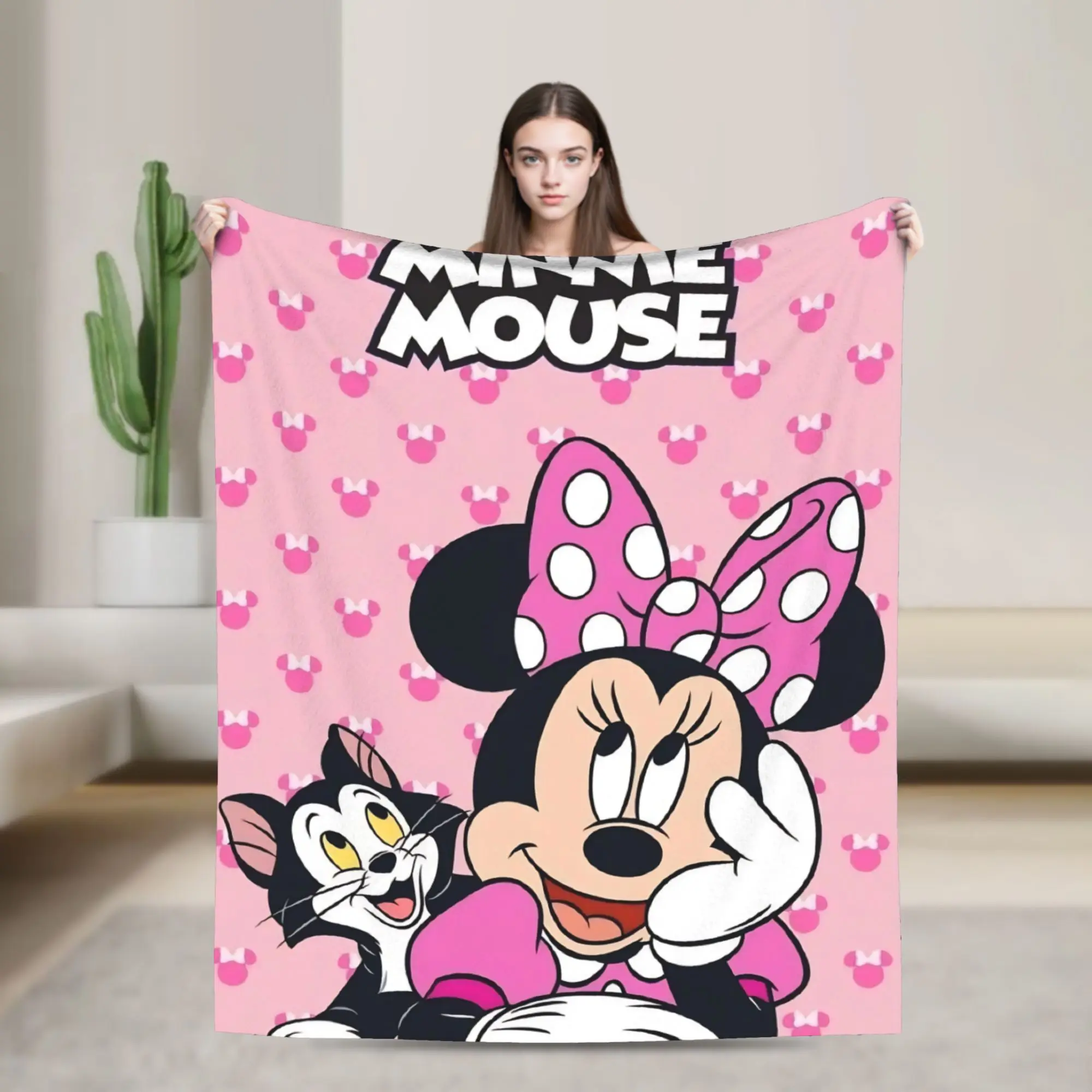 

Super Soft Minnie Mouse Kawaii Throw Blanket Premium Fleece Flannel Lightweight Bed Blanket Cozy Plush Blankets All Season Use