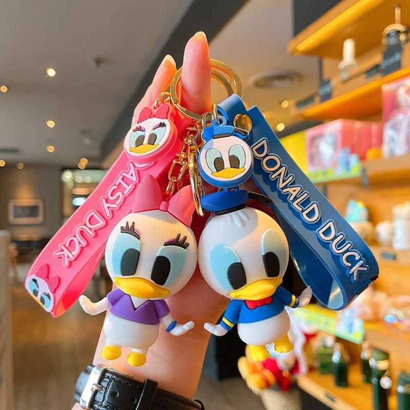 

Cartoon Minnie Daisy Keychain Pendant Kawaii Cartoon Action Figure Mickey DonaldDuck Car Keychain Bag Pendant Toys Birthday Gift