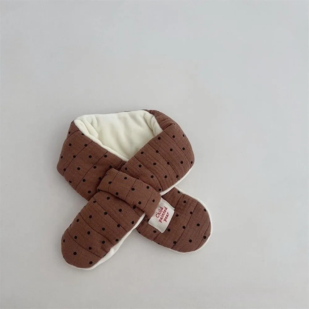 Warm Thick Lining Infant Neck Warmer Windproof Design Winter Warm Kids Cross Scarf Soft Fabric Baby Scarf For Boys & Girls
