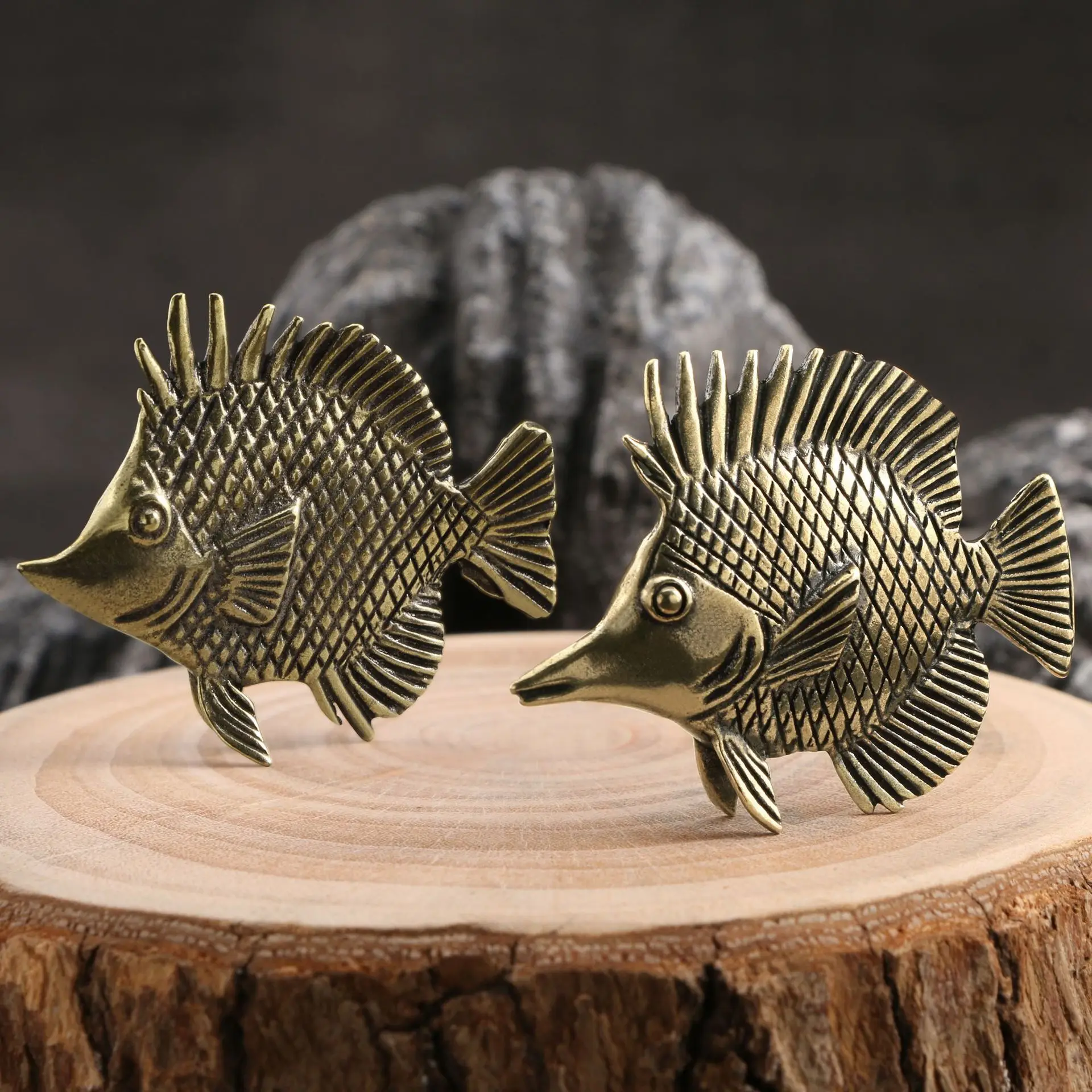 

Brass Solid Fish for Display Statue Ornaments Home Decor Accessories Tea Pet Crafts Animal Figurines Miniatures Toy Gifts