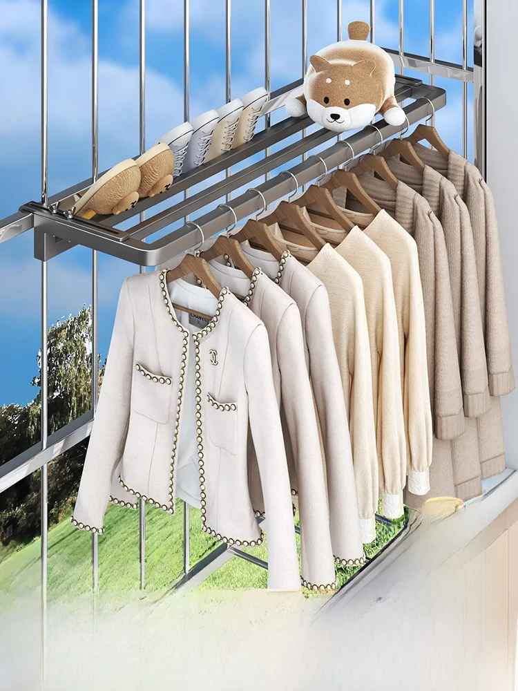 

Сетка-ограждение для балконного окна, сушилка для белья, вешалка для обуви, специальный крючок для радиатора, для хранения вещей