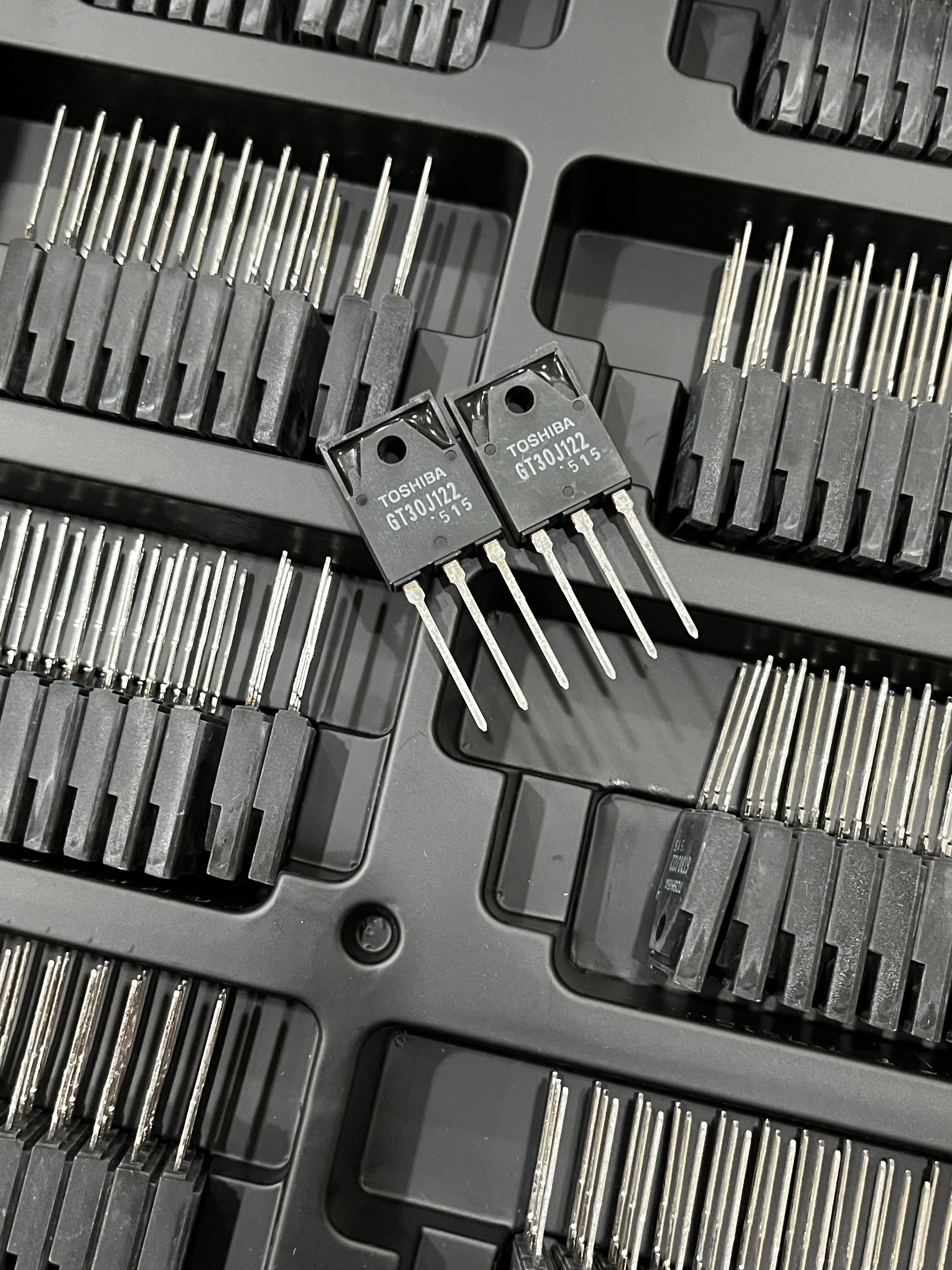 5 قطعة GT30J122 توشيبا معزول بوابة الترانزستور ثنائي القطب السيليكون N قناة IGBT