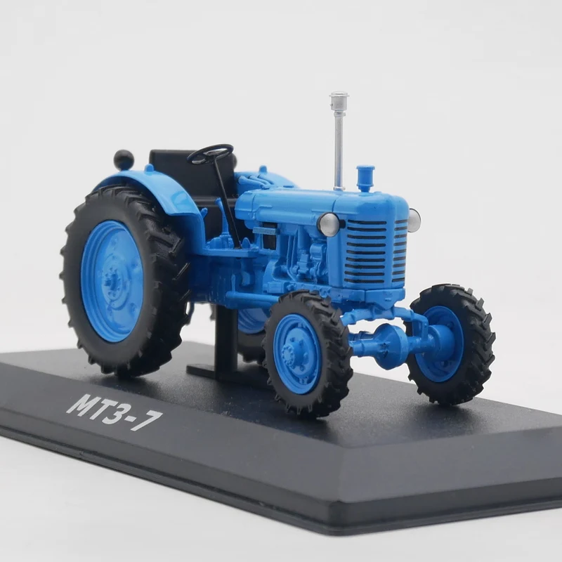 

IXO 1:43 Scale Diecast Alloy MTZ-7 Soviet Tractor Toys Cars Model Classics Nostalgia Adult Gifts Souvenir Static Display
