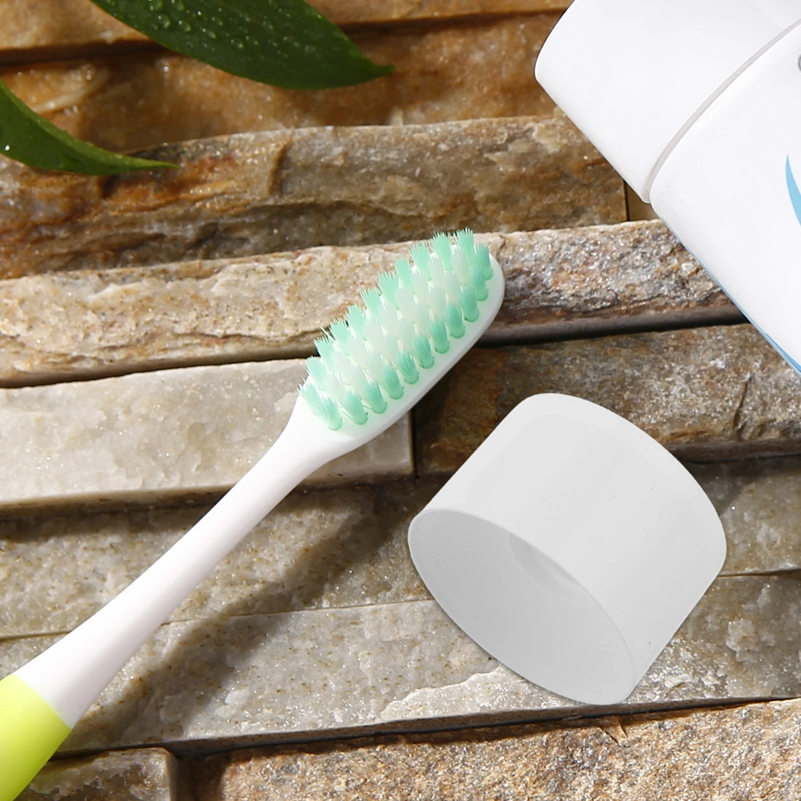 

100Pcs Wash Bottle Replacement Cap Flip Top Dispenser Cover Leak Proof Seal for Toothpaste Tubes Reusable Emptying Cap Home