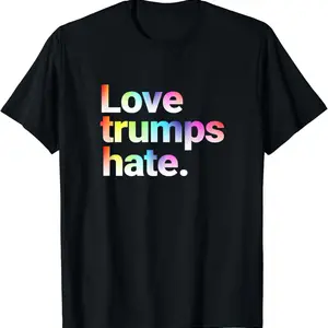 En iyi 10 satış, gurur kıyafeti-1 numara