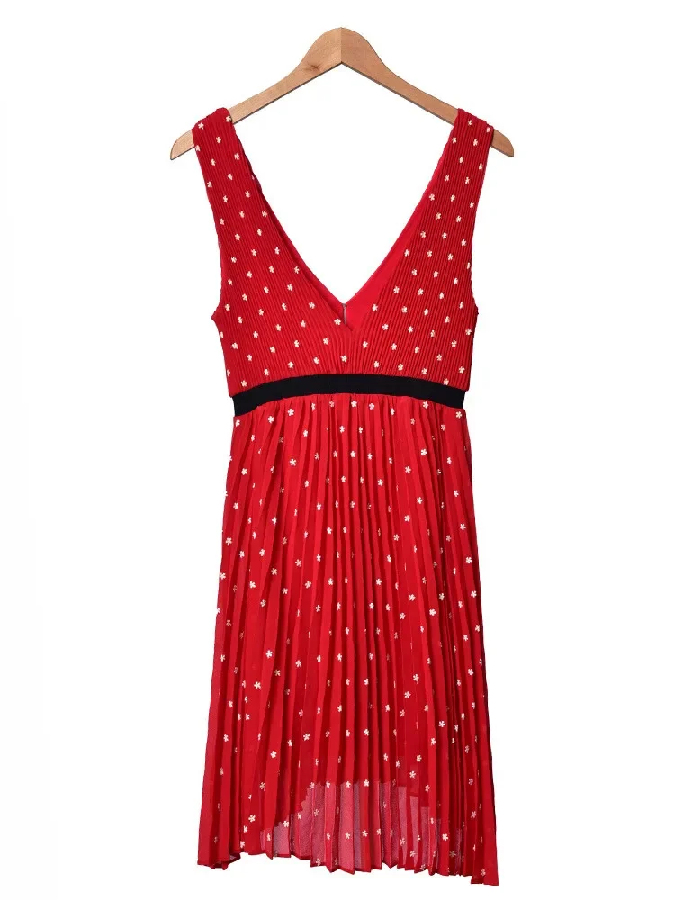 

Women Red Pleated Mini Dress Floral Embroidery V-Neck Sleeveless Elastic Waist Sweet Robe