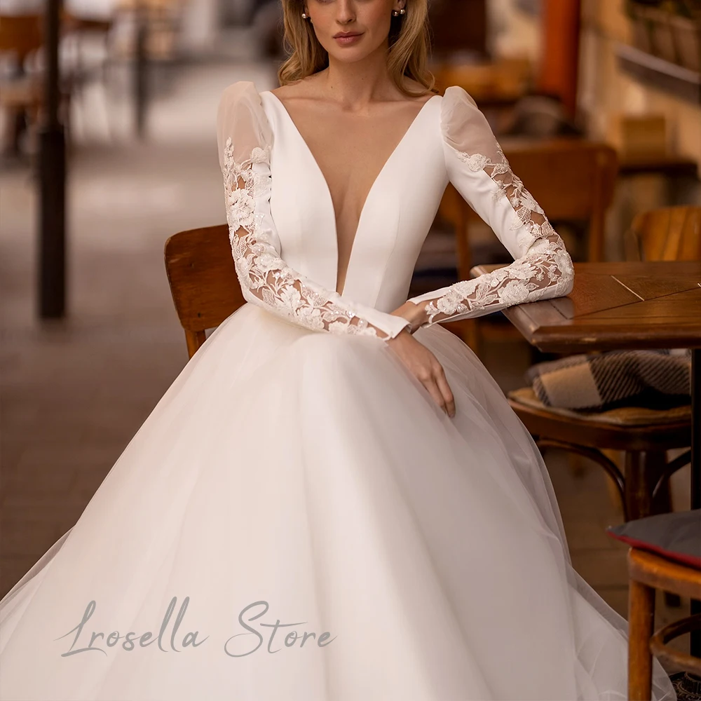 Luxury V-Neck Elegant Backless Bespoke Gown Lace A-Line Women Cheap Princess International Draped civil wedding dresses 2024