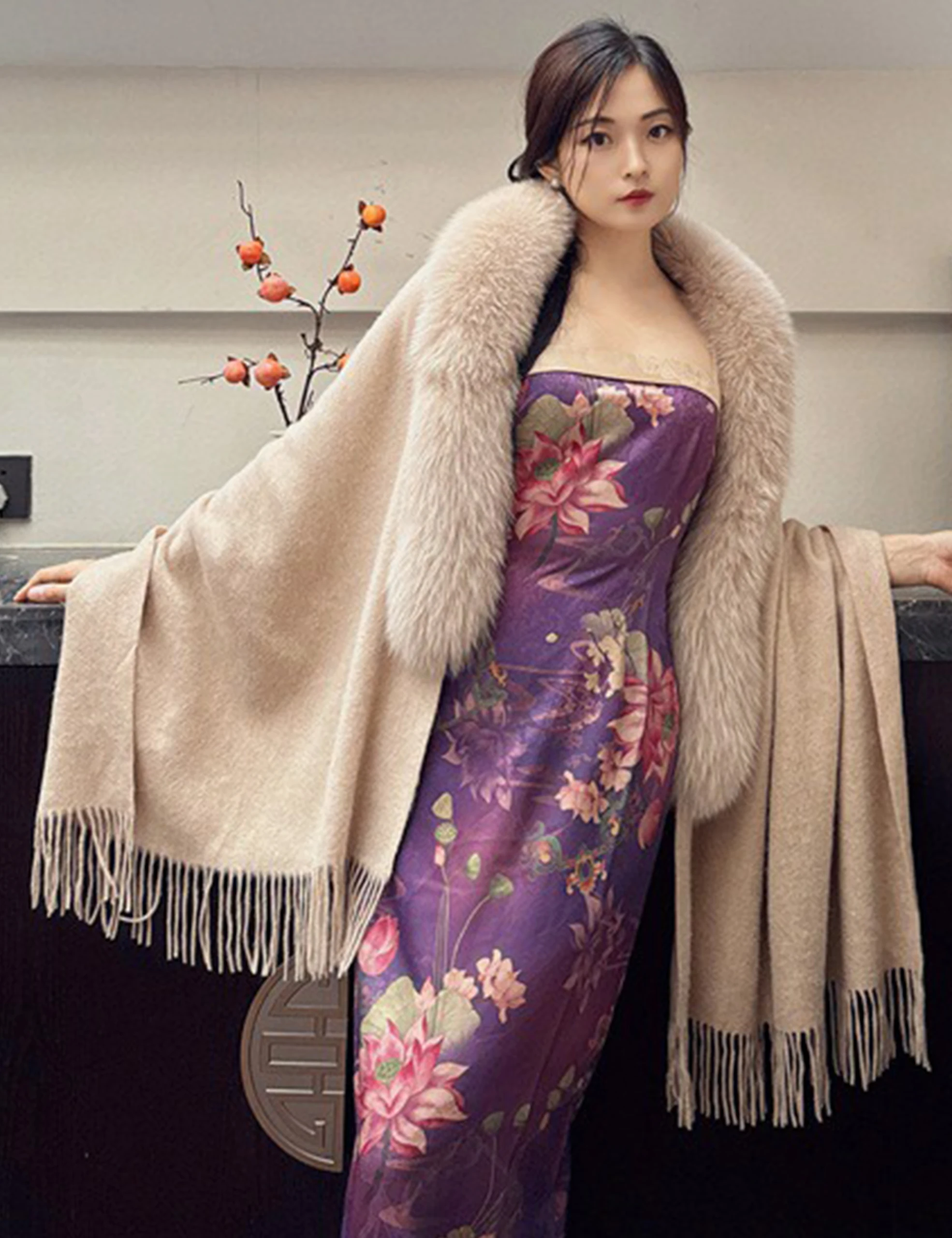 Châle enveloppant pour femmes, automne et hiver, avec pompon, col en vraie fourrure de renard, manteau Cape en laine, veste de mariée