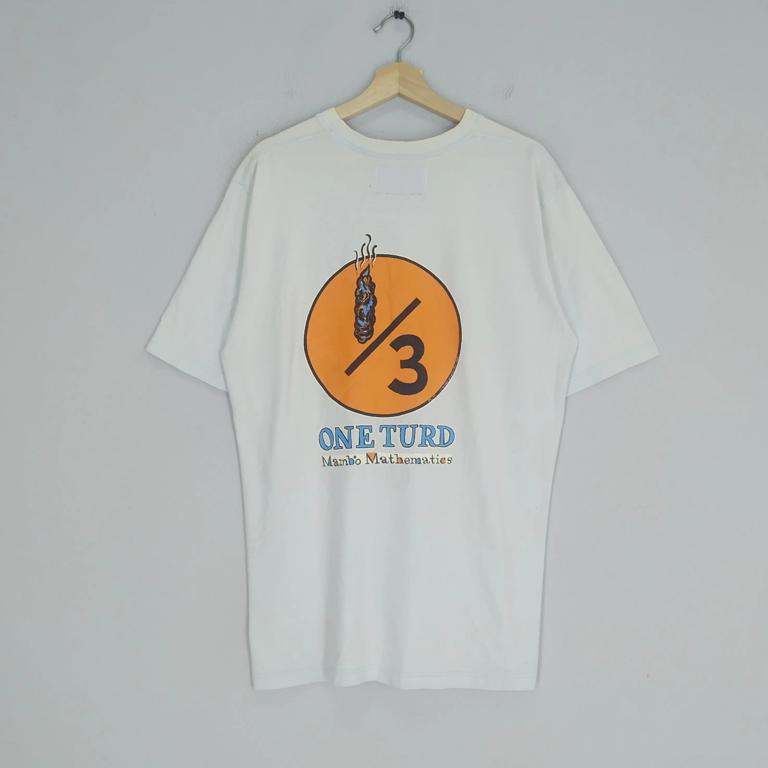 

Vintage 00 s Mambo One Turd Australia Pop Art Surfing Big Print Surf T shirt Size L