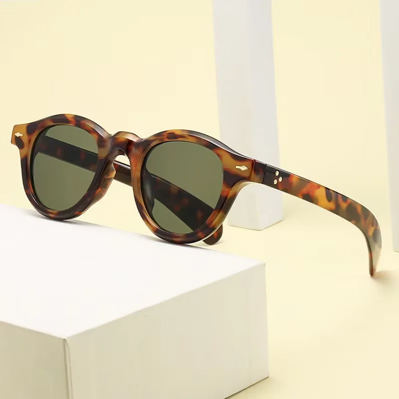 

New Unisex Retro Round Frame Sunglasses Men Eyewear Fashion Women Outdoor Sunglasses Sun-Protective Punk Shades Glasses