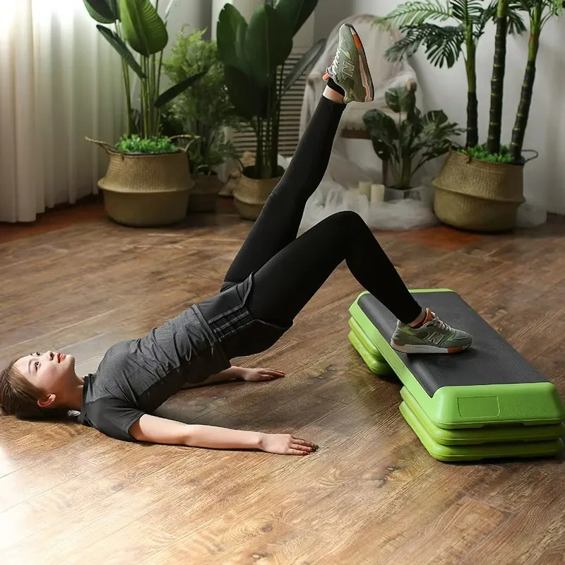 

Plastic Fitness Equipment Bodybuilding Slimming Exercises Adjustable Aerobic Step