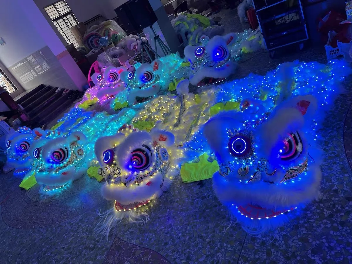 Luminous Traditional Chinese Lion Dance Colorful Artistic New Year Adult Dragon Hair Performance Authentic Lion
