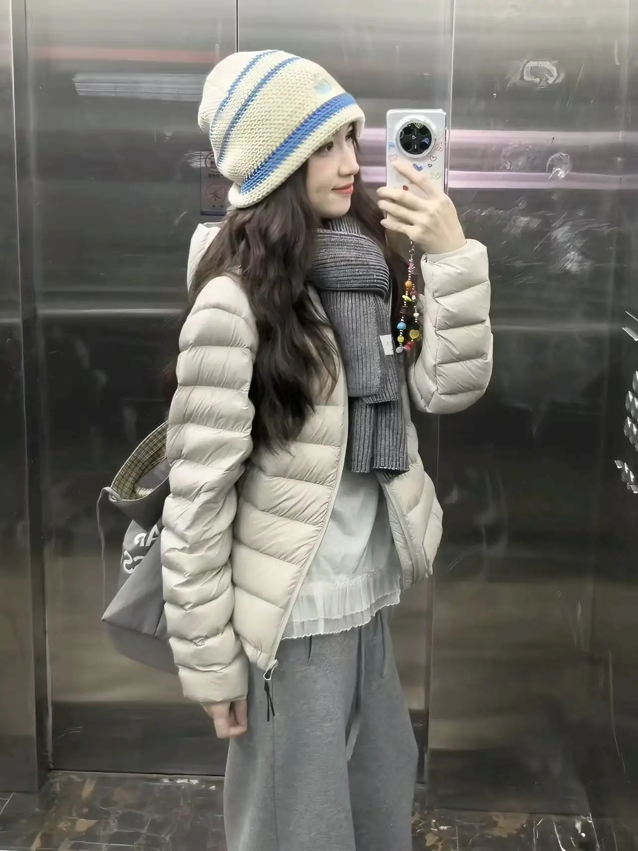 Leggero piumino di cotone Jaet da donna 2025 Nuovo inverno ort Sle con cappuccio americano retrò Sle cappotto chiusura con cerniera