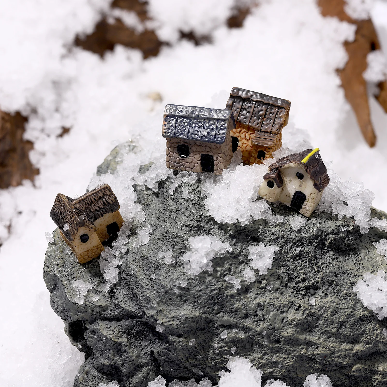 

4pcs Micro Landscape Ornaments Resin Miniature Fairy Garden Houses For Diy Terrarium Bonsai Plant Pot Decor Landscaping Ideas