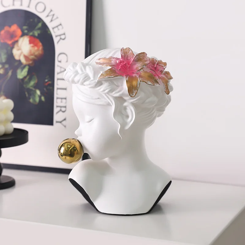 Cream Style Girl Statue Home Decoration, Desktop Statue, Bookshelf Decoration, Coffee Table Sculpture, Handicraft Gift