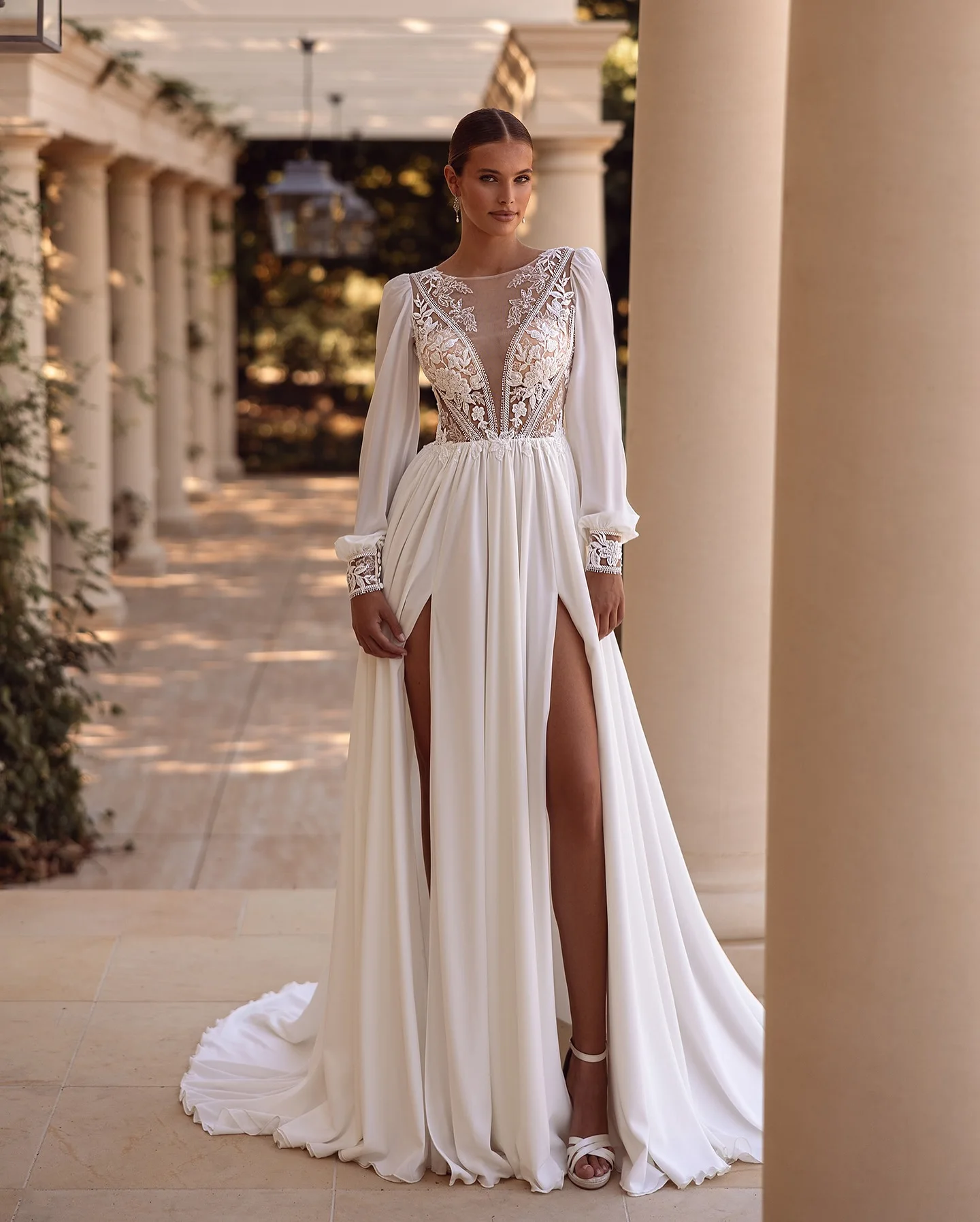 Customized Sheer Neck Lace Wedding Dresses Side Slit Boho Bridal Gown with Lantern Sleeve White Minimalist vestidos de novia