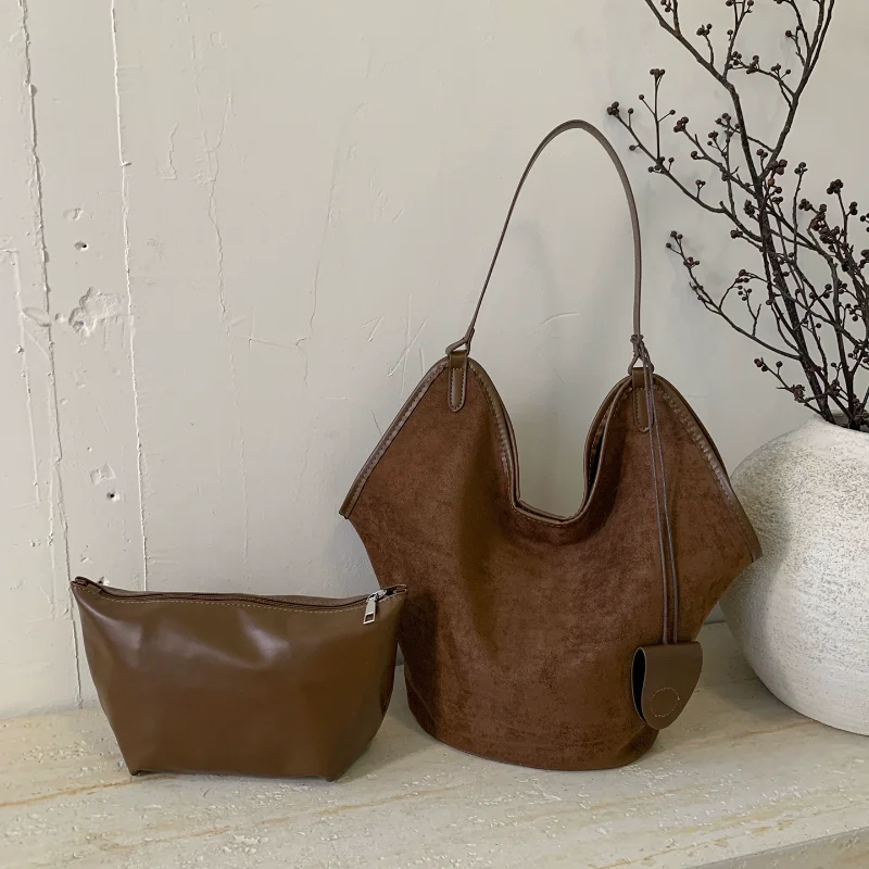 

Retro Frosted Women's Shoulder Bag Fashion Simple Large-capacity Tote Bag Trendy Commuter Bucket Bag High-quality Women' Handbag