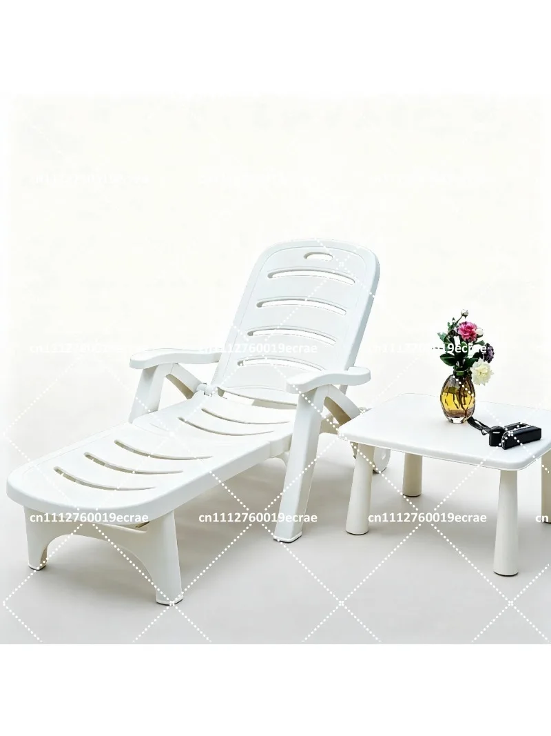 Foldable Beach Lounge Chair with Adjustable Backrest, Portable Recliner for Poolside Garden Outdoor Relaxation