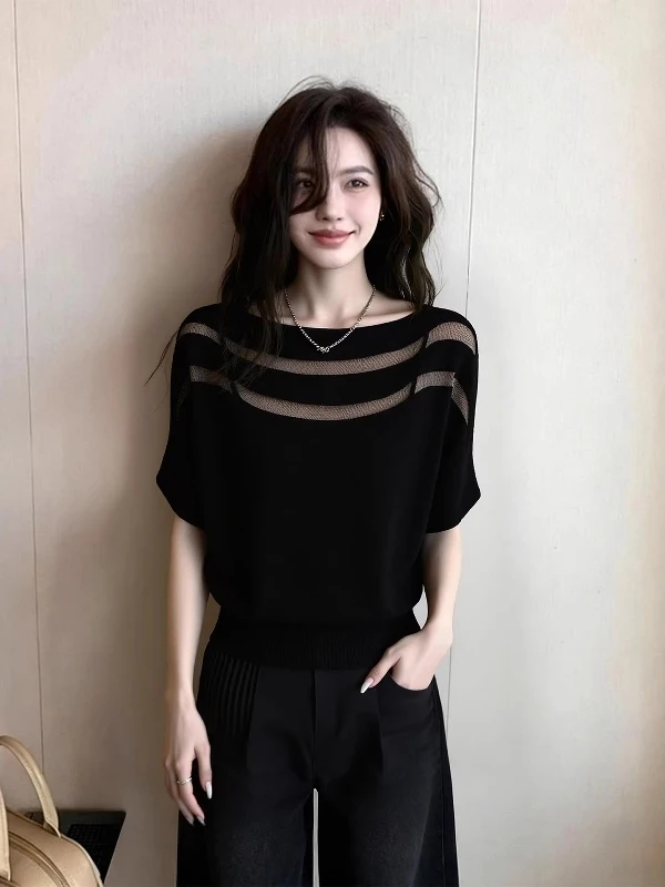 

Women's Loose Fit Short Sleeve Knitted Top Mesh Paneling Design Breathable Transparent Thin Summer Fashion Korean Style