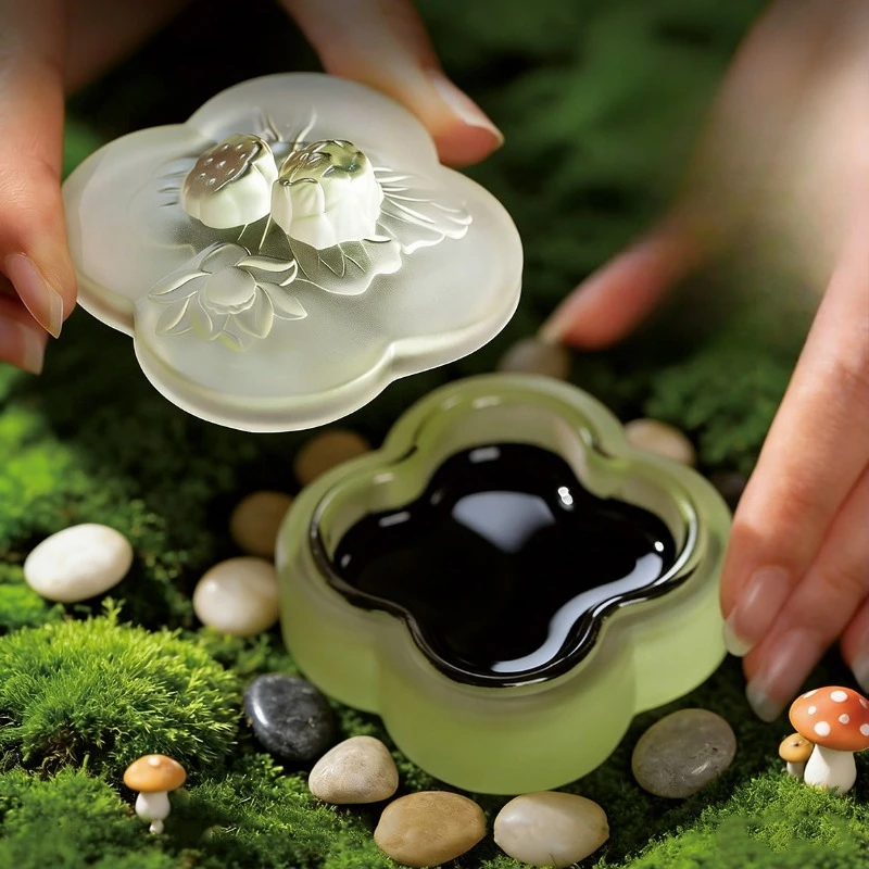 Moist Ink Stone with Lid Anti-drying Glass Ink Dish Calligraphy Ink Pool Brush Rest for Students Art Painting Supplies