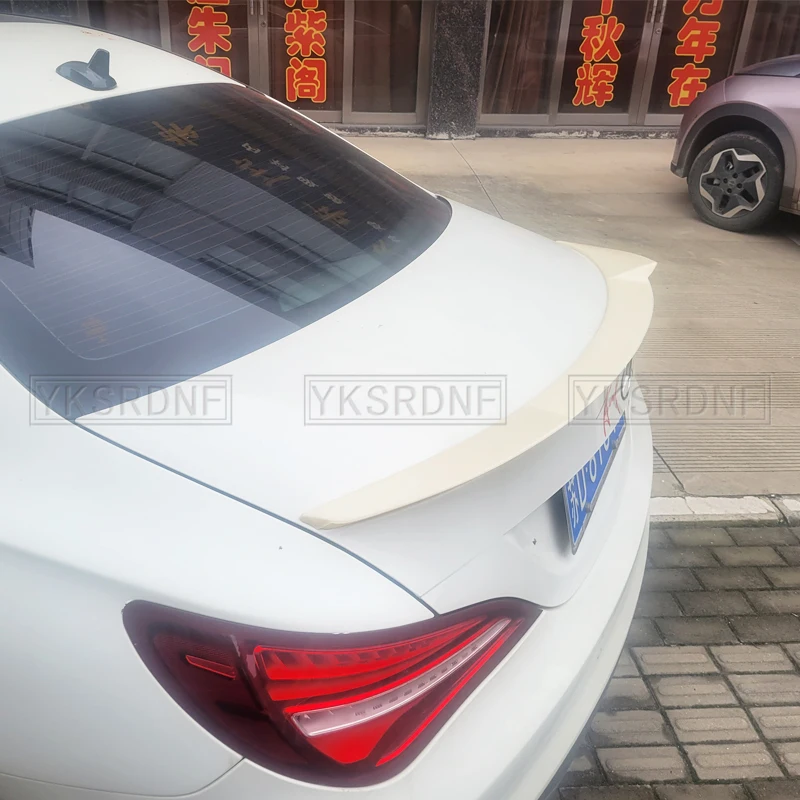 CLA Spoiler belakang serat karbon kelas sayap bagasi untuk Mercedes Benz CLA45 W117 C117 CLA 200 250 260 Sedan 2013-2018