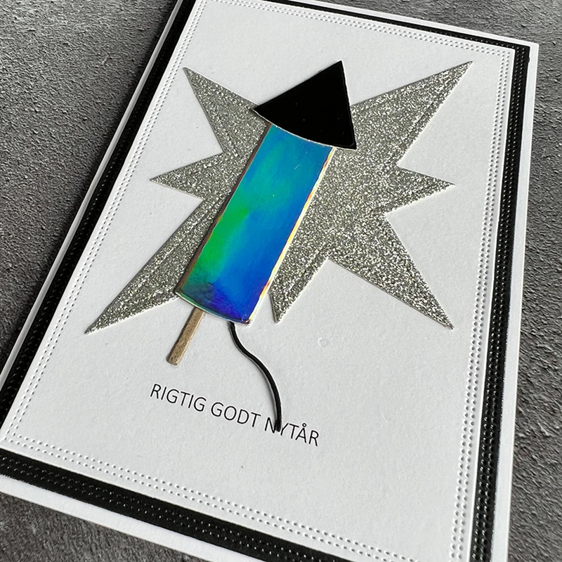 Mini Lace Cover Multi-layer Triangle Christmas String Hearts Background Metal Cutting Dies Scrapbooking Frame Card Craft