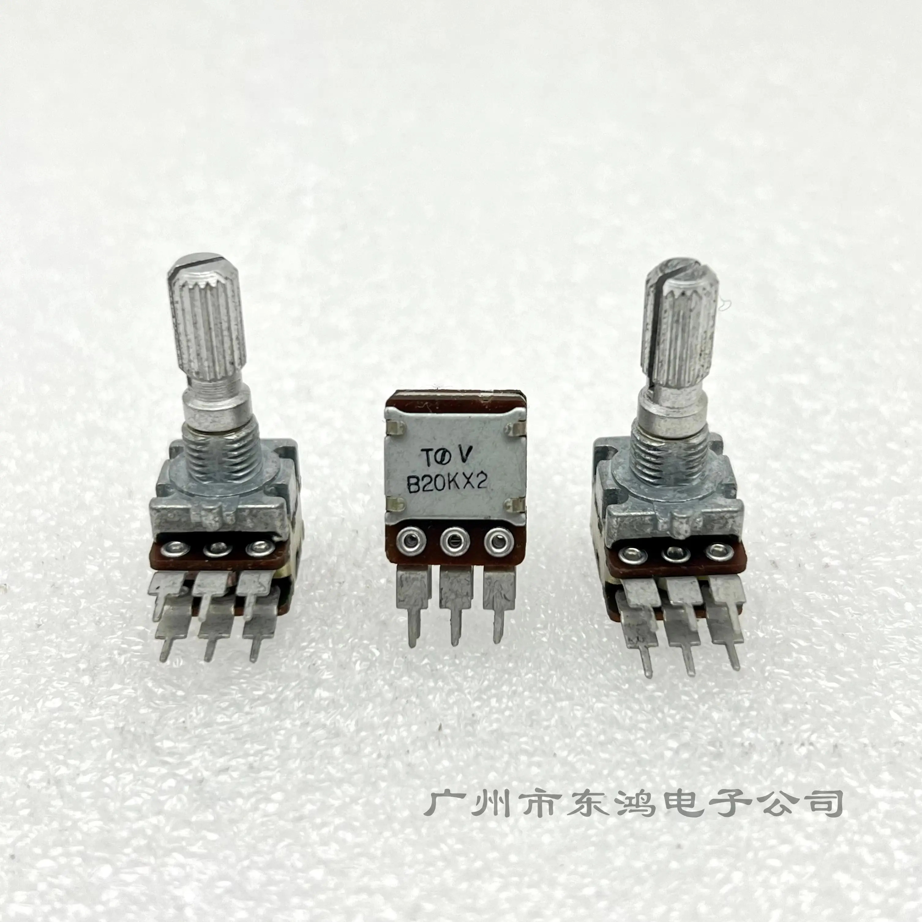 1 PCS One original new 100% RK12 double potentiometer B20K * 2 shaft length 25MM (switch) with center positioning