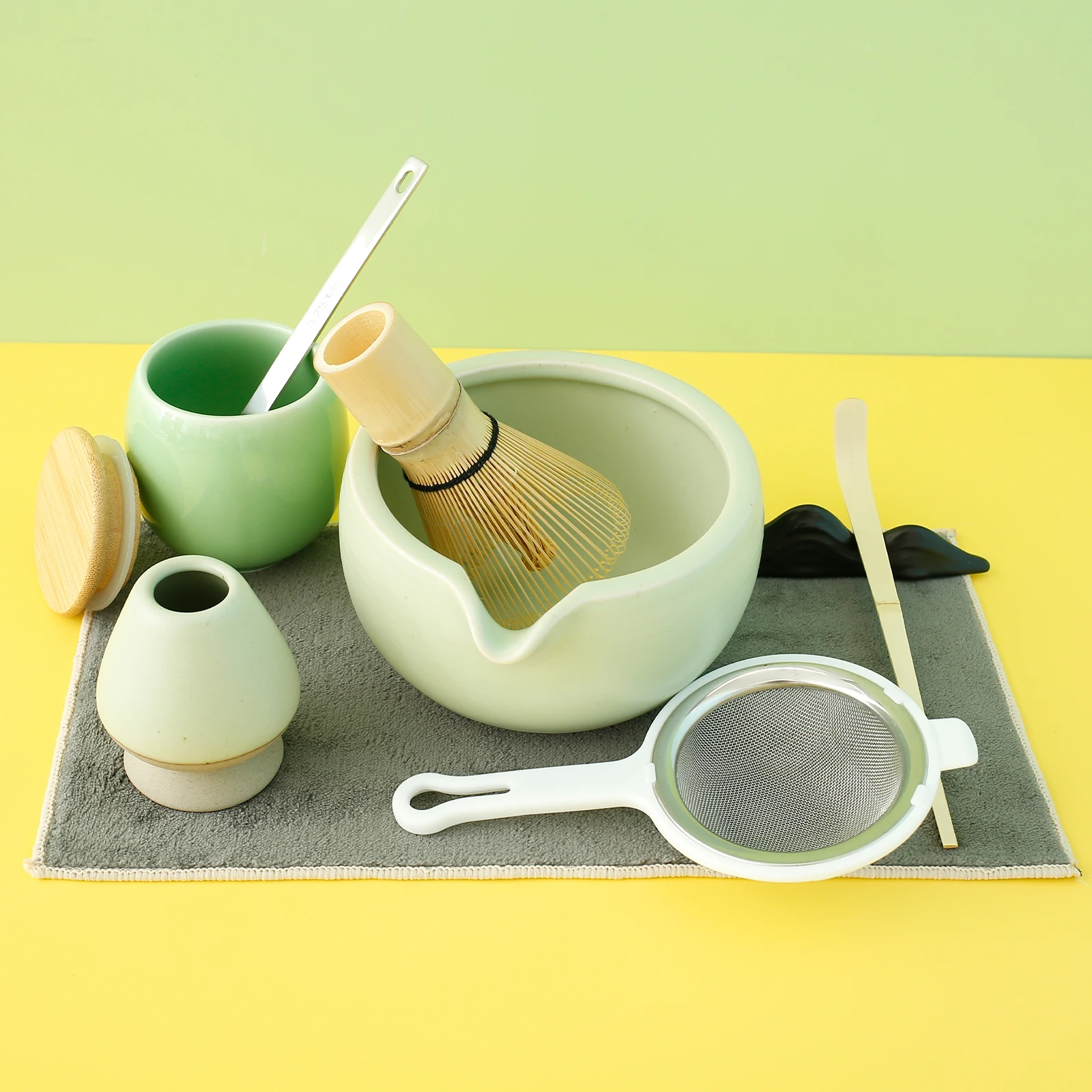 

9Pcs Matcha Tea Set Elegant Matcha Set Includes Matcha Bowl with Mouth Matcha Whisk and Holder Scoop Spoon Sifter Towel