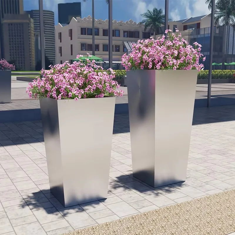 Outdoor OEM Design Balcony Vertical Metal Garden Planter for Sale