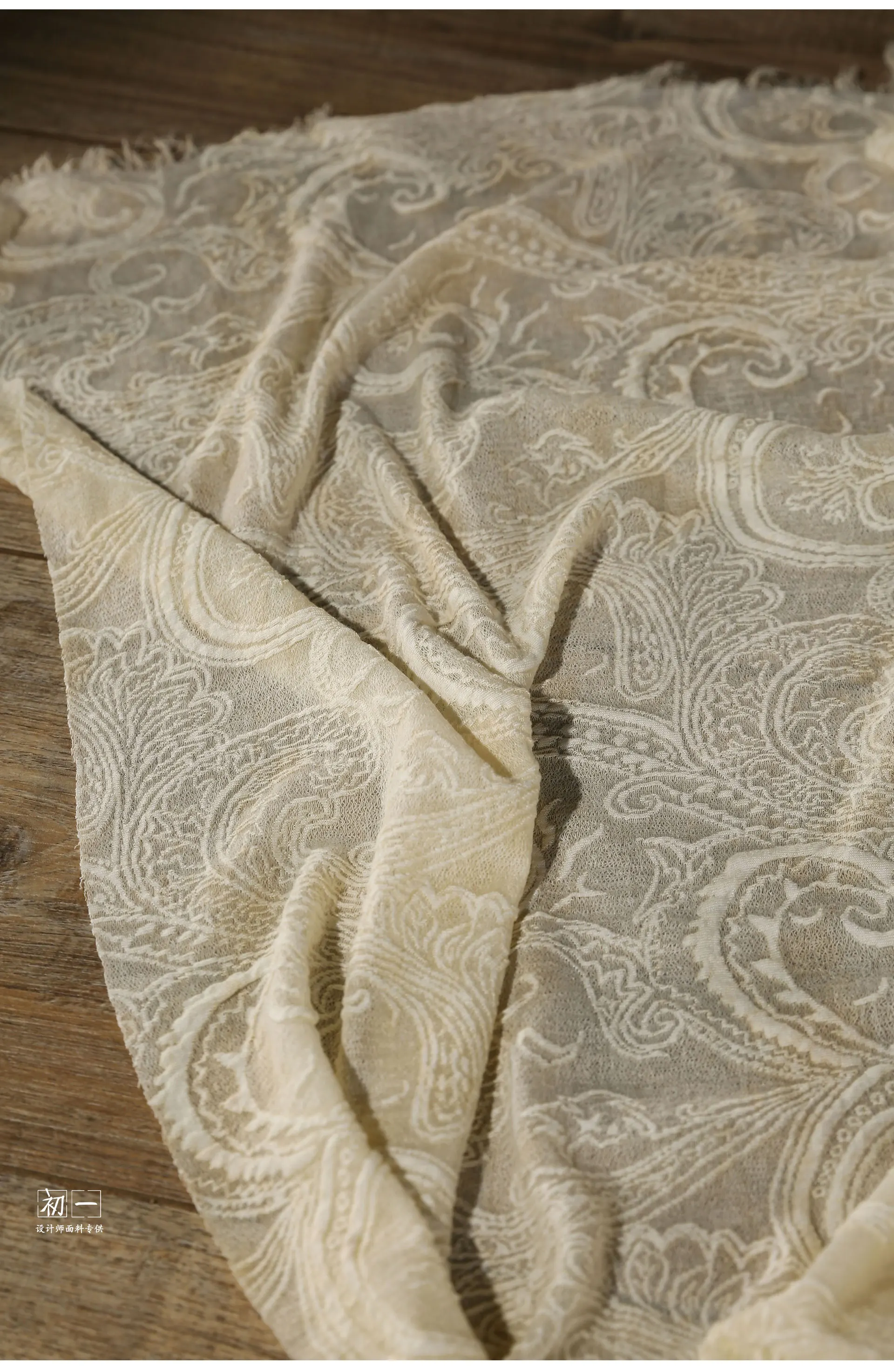 Gefleckter, altgefärbter dreidimensionaler Relief-Paisley-Strickstoff, dünn, transparent, mikroelastisch, für DIY-Textur-Kleidungsdesign – Detail 22