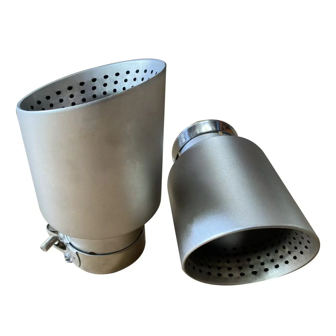 

1Pcs Automotive universal single-outlet stainless steel sandblast exhaust nozzle matte exhaust tip