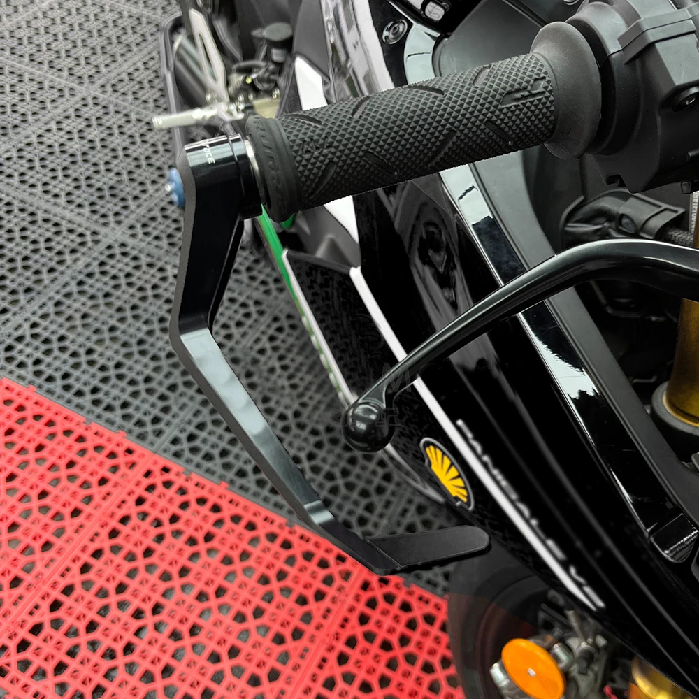 For Triumph Daytona 660 Modified Handlebars with Bullhorn-Shaped Racing Handguards DB Guards And Spoiler Bars
