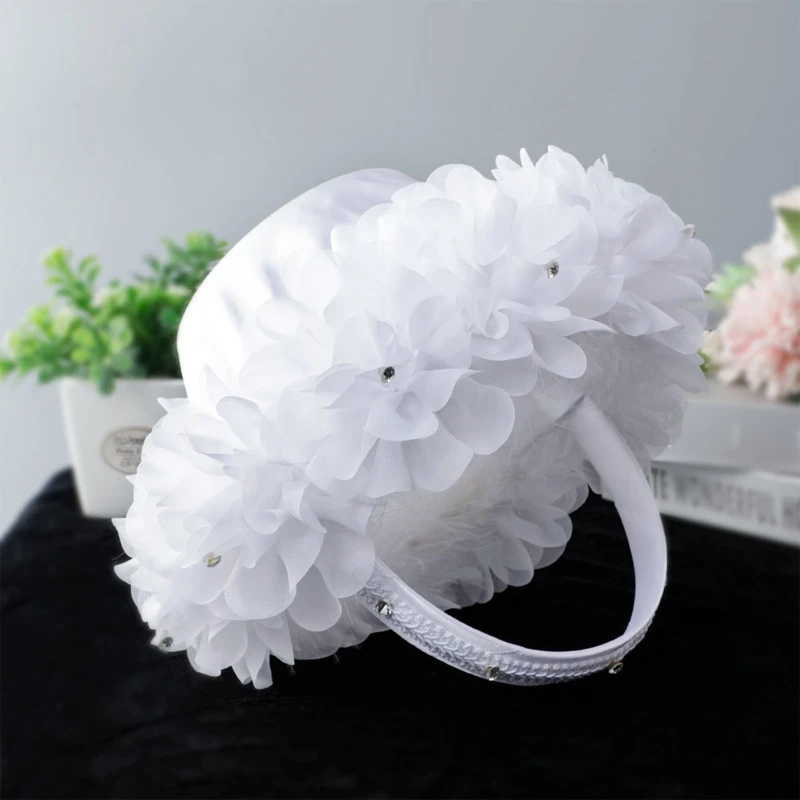 ZB91 Flower Girl Basket White Small Satin Cloth Baskets with Faux Lace Flowers Decor for Wedding Ceremony Party Desktop Decor